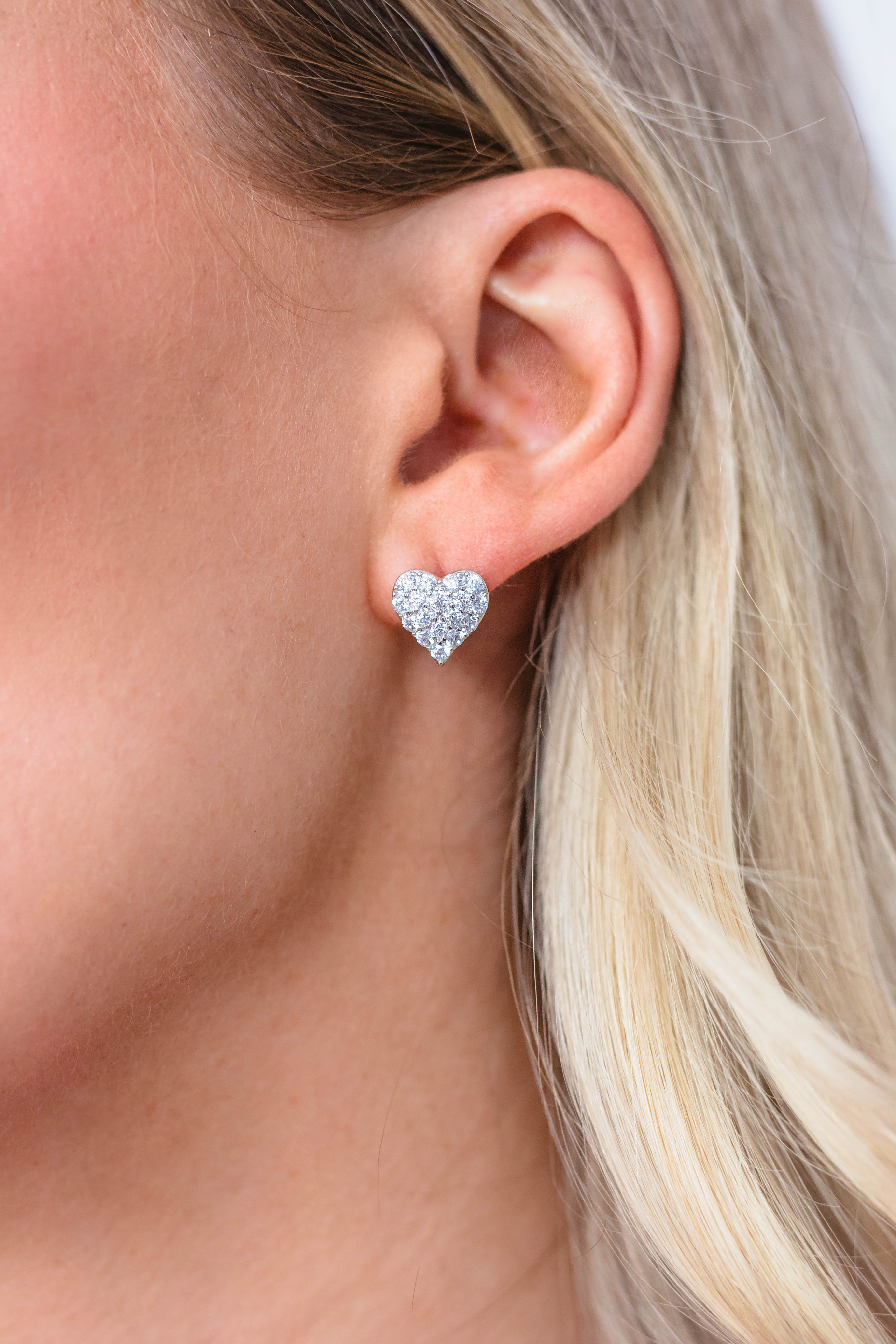 GEORGINI SWEETHEART SPARKLY HEART STUDS SILVER