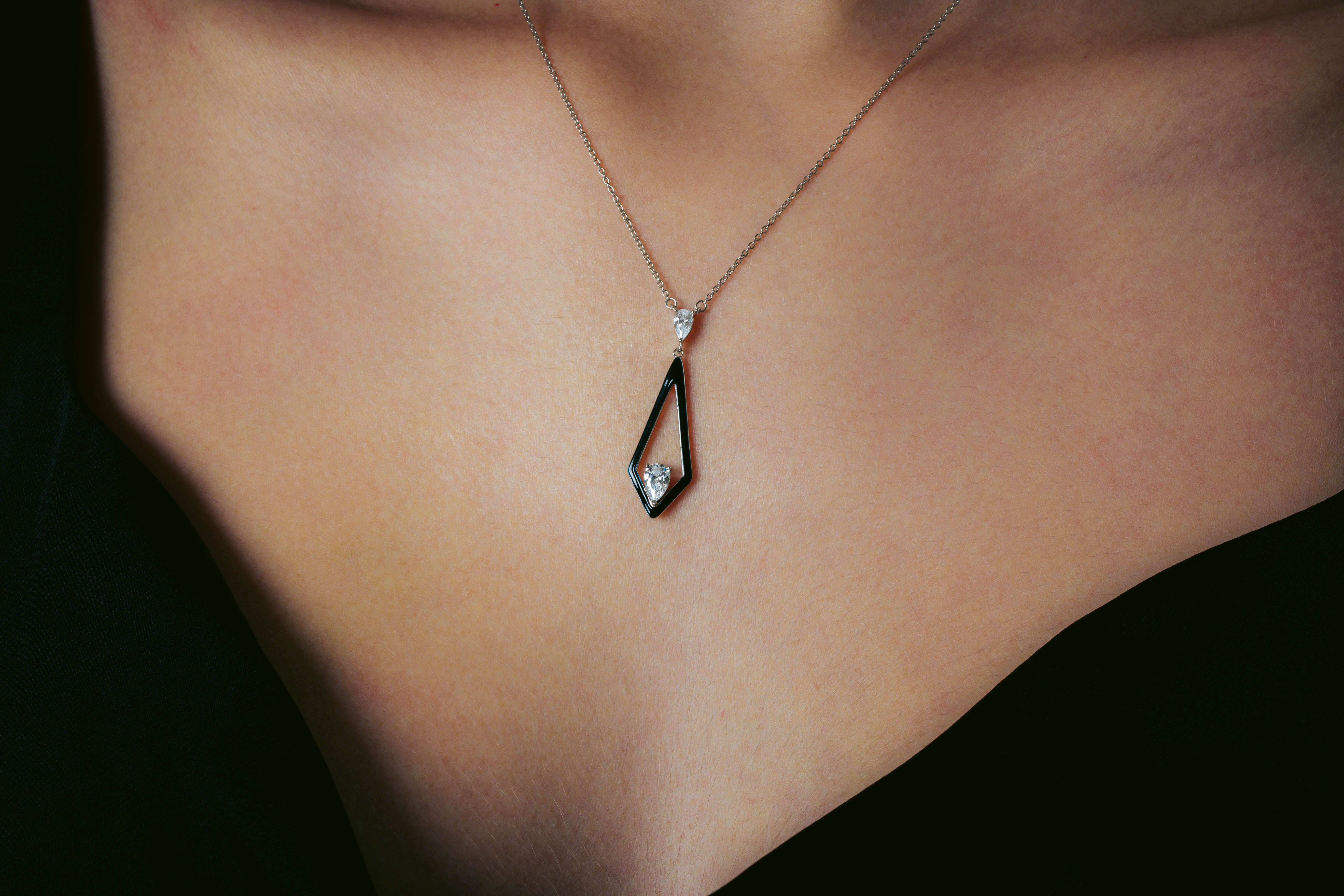 GEORGINI REFLECTION EVOKE PENDANT SILVER & BLACK ENAMEL