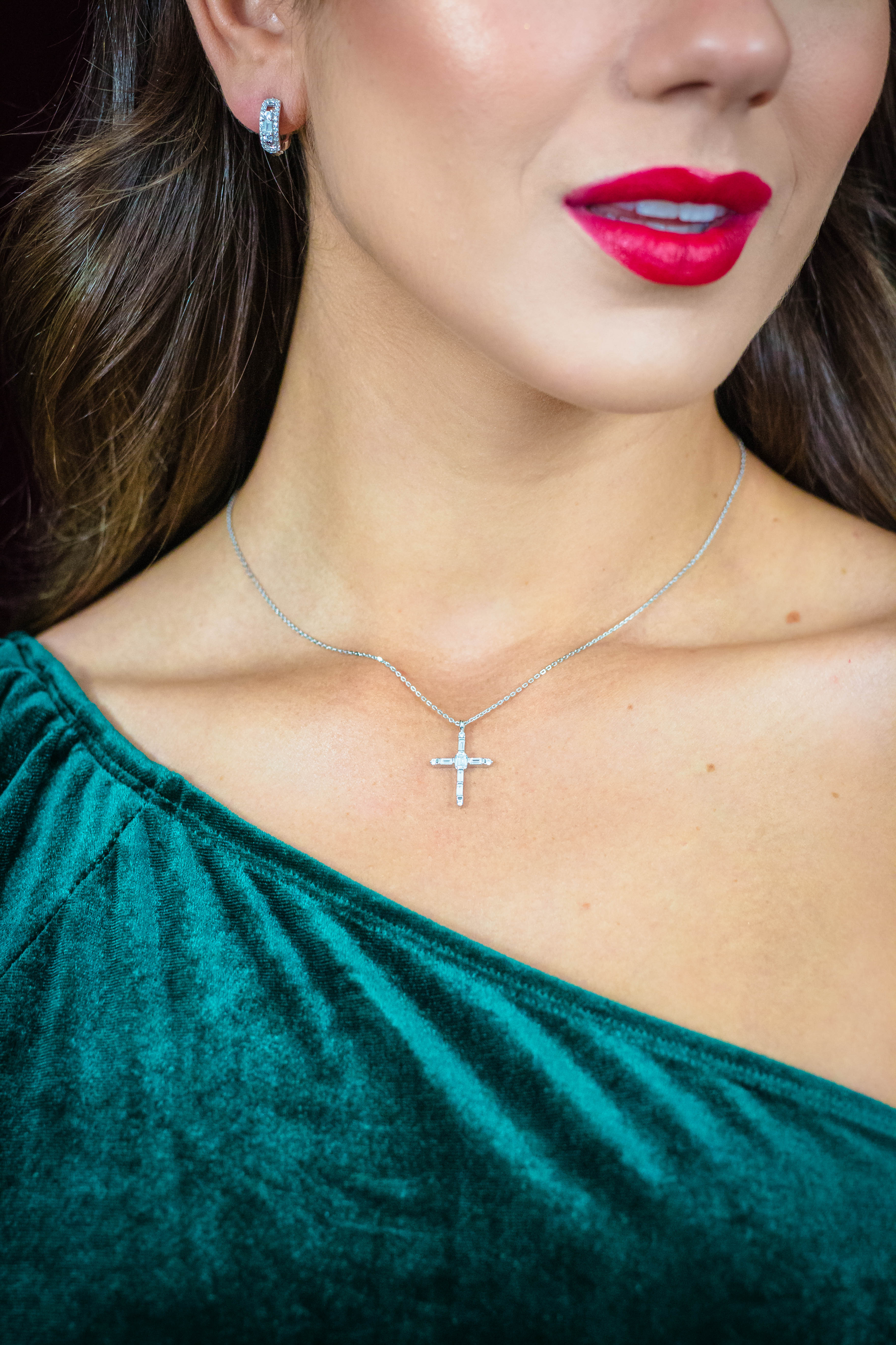 GEORGINI GIFTS BAGUETTE CROSS SILVER