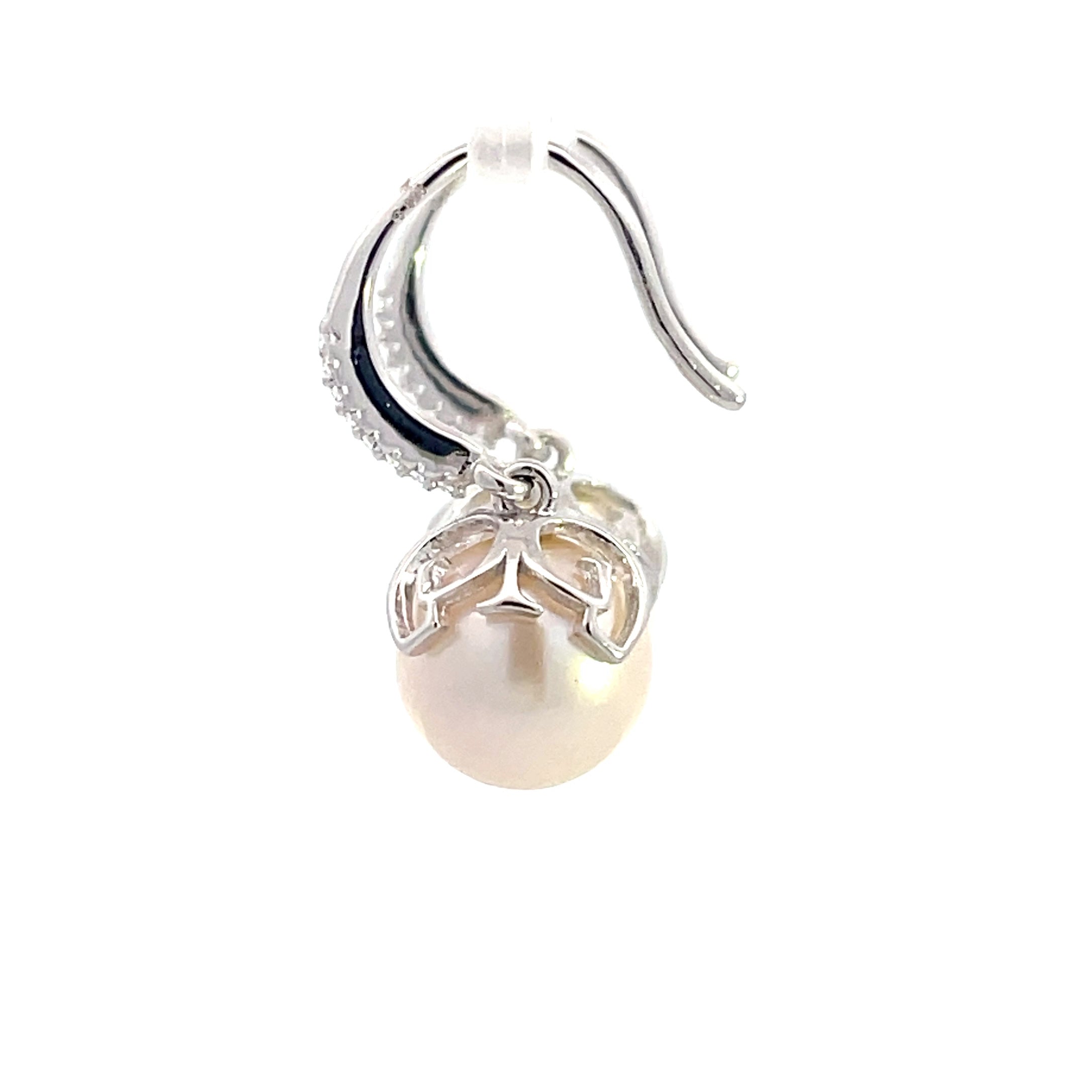 GEORGINI OCEANS PALM COVE FRESHWATER PEARL EARRINGS SILVER